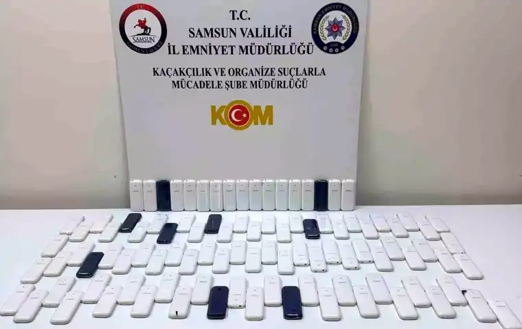 Samsun'da Kaçak Cep Telefonu Baskını!
