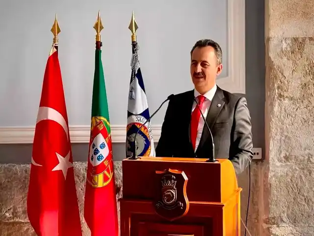 Türkiye, Portekiz'e Savaş Gemisi Sattı
